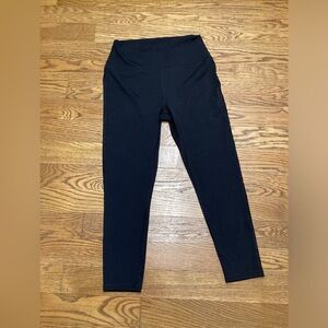 mono b pocket leggings. Size Large. Black